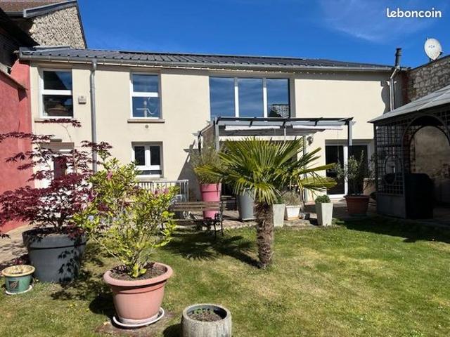 Maison 5 pièces 190 m²