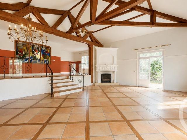 Maison 5 pièces 190 m²
