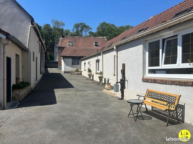 Maison 5 pièces 190 m²