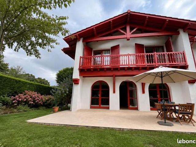 Maison 5 pièces 190 m²