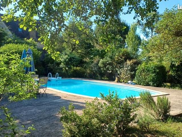 Maison 5 pièces 190 m²