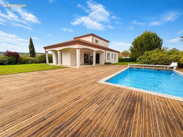Maison 5 pièces 190 m²