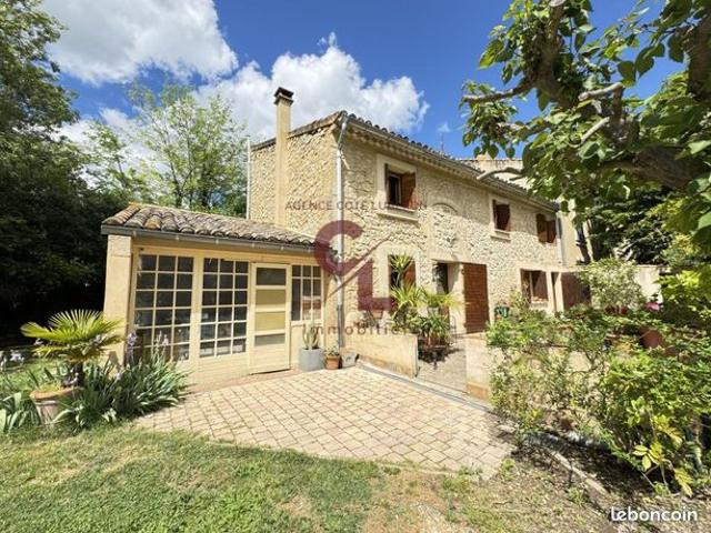 Maison 5 pièces 190 m²