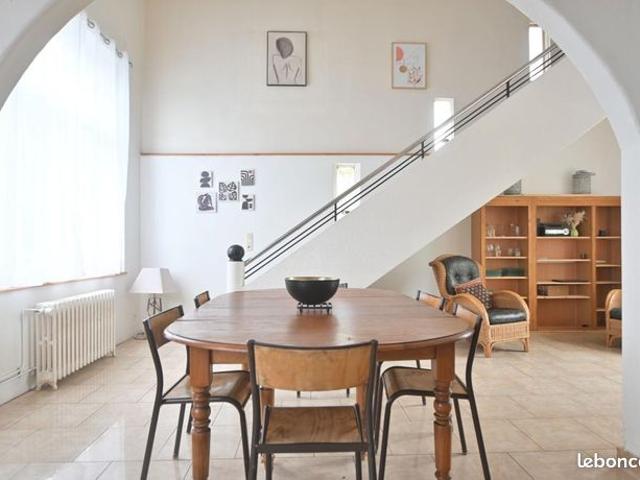 Maison 5 pièces 190 m²
