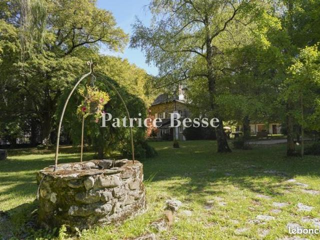 Maison 5 pièces 190 m²