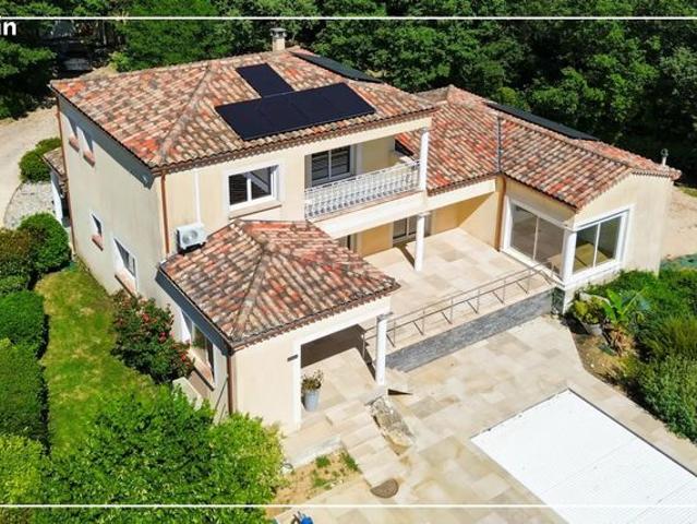 Maison 5 pièces 190 m²