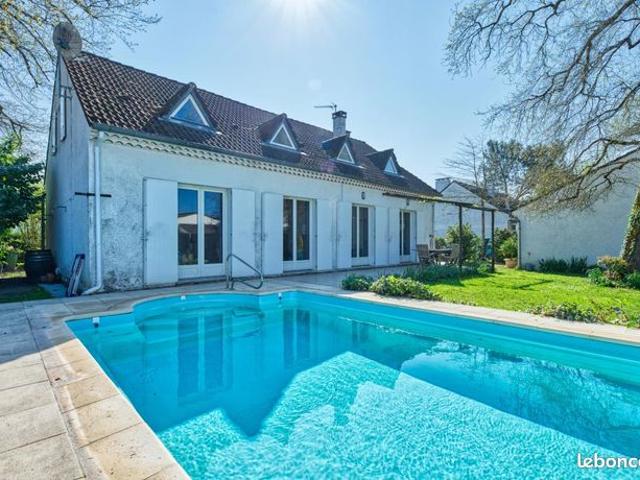 Maison 5 pièces 191 m²