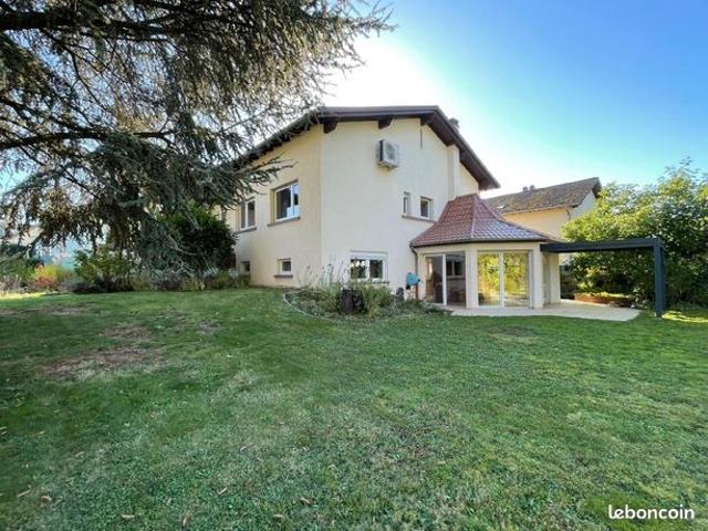 Maison 5 pièces 191 m²