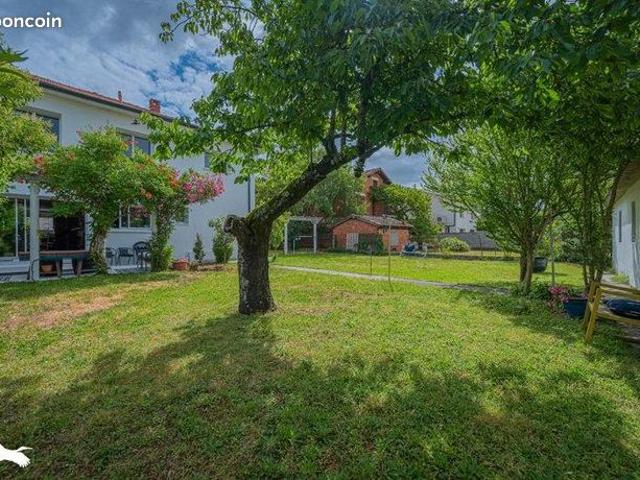 Maison 5 pièces 191 m²