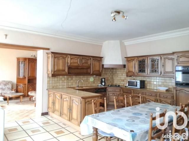 Maison 5 pièces 192 m²