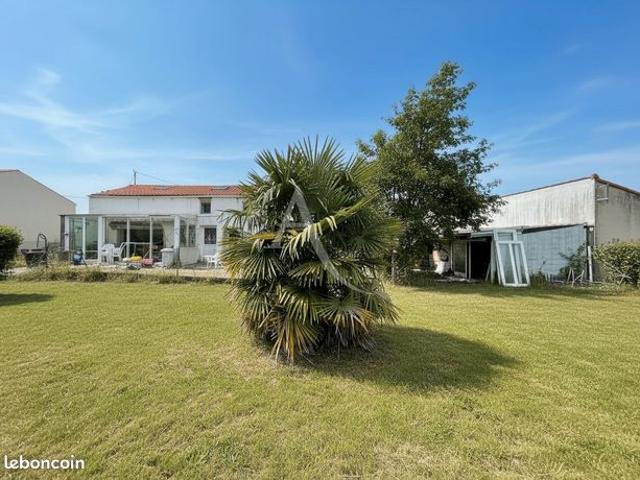 Maison 5 pièces 192 m²