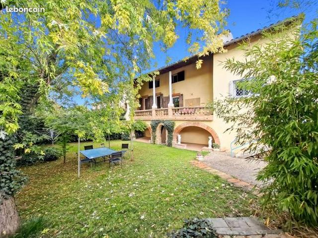 Maison 5 pièces 192 m²