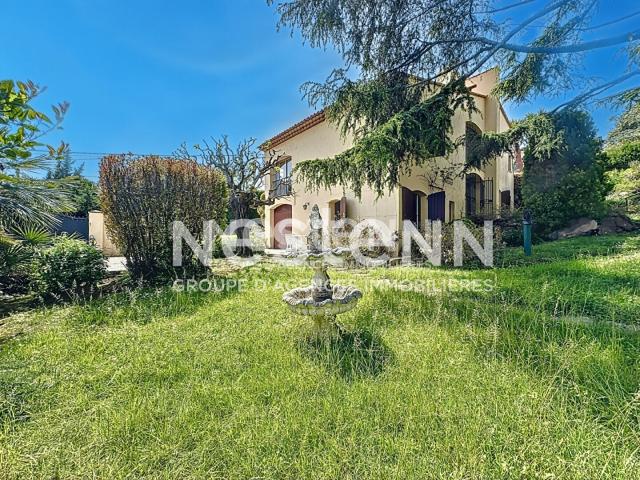 Maison 5 pièces 192 m²