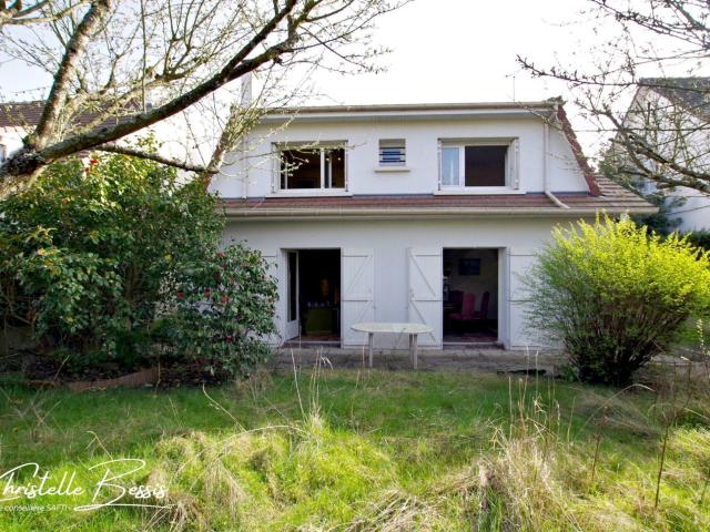 Maison 5 pièces 192 m²