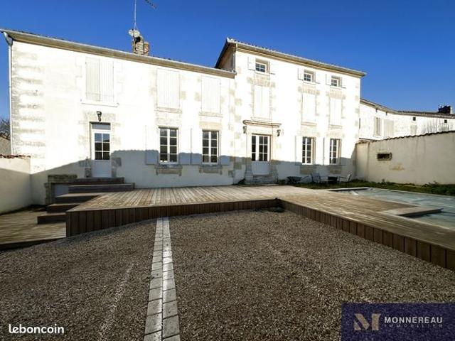 Maison 5 pièces 192 m²