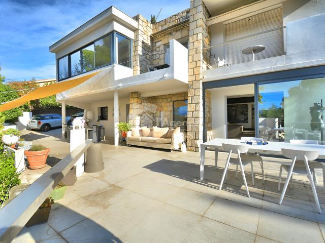 Maison 5 pièces 192 m²