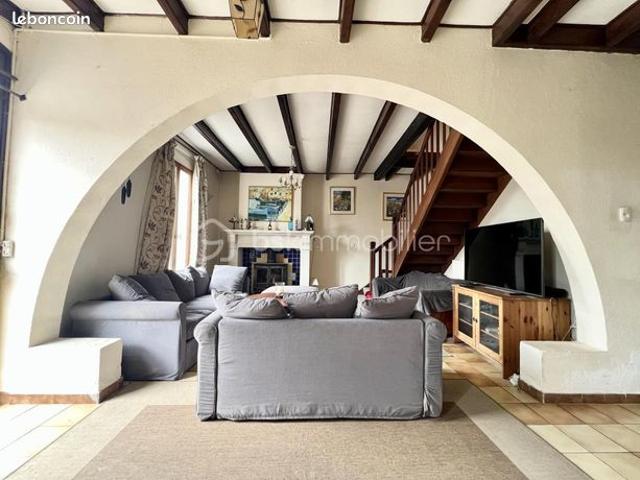 Maison 5 pièces 193 m²