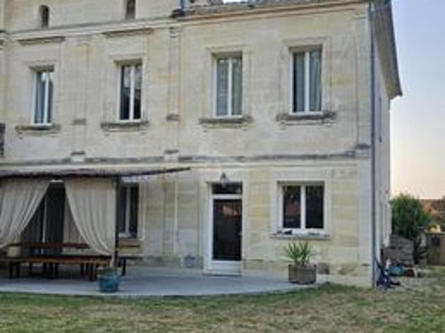 Maison 5 pièces 193 m²