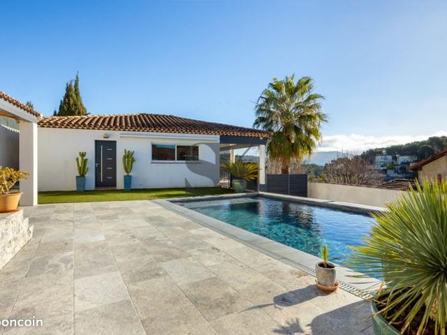 Maison 5 pièces 193 m²