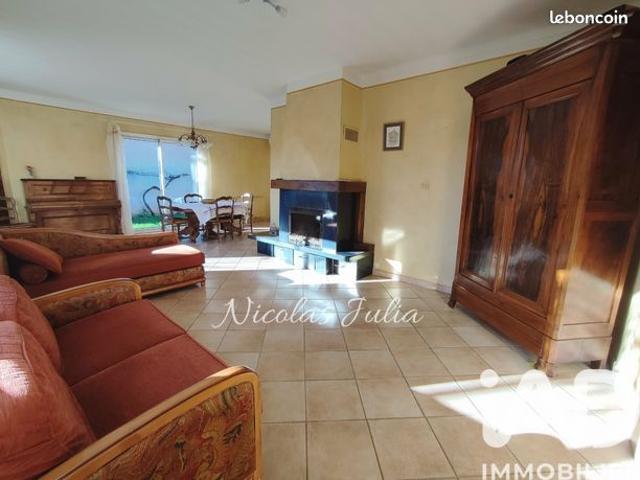 Maison 5 pièces 193 m²