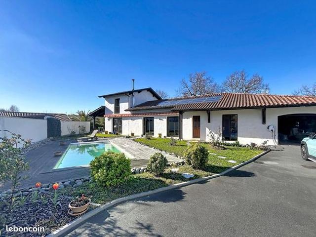 Maison 5 pièces 193 m²
