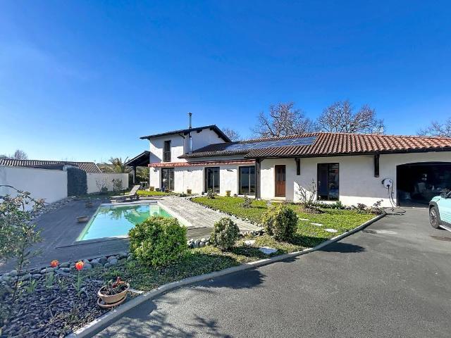 Maison 5 pièces 193 m²
