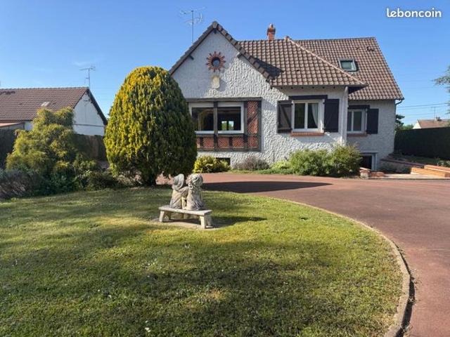 Maison 5 pièces 204 m²