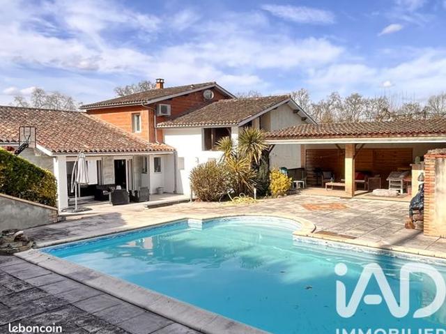 Maison 5 pièces 200 m²