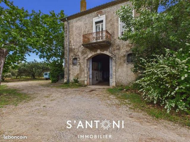 Maison 5 pièces 205 m²