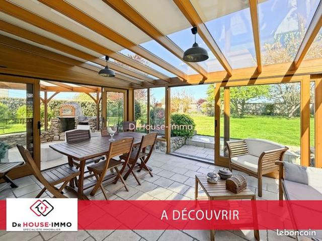 Maison 5 pièces 205 m²