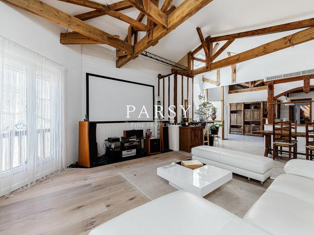 Maison 5 pièces 205 m²