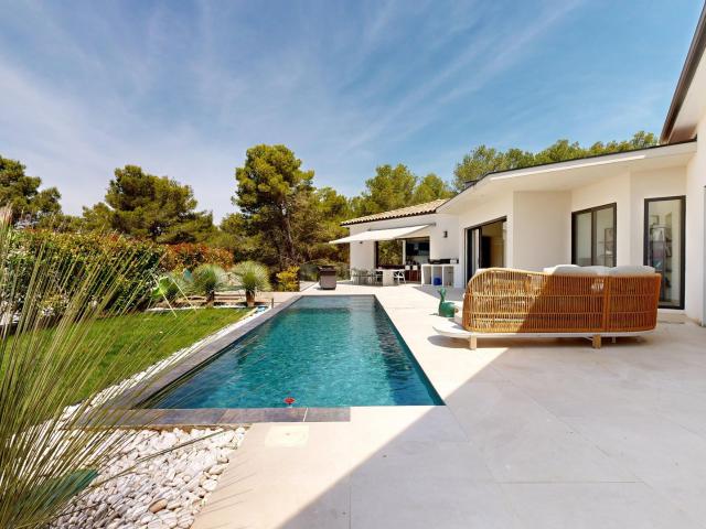 Maison 5 pièces 206 m²