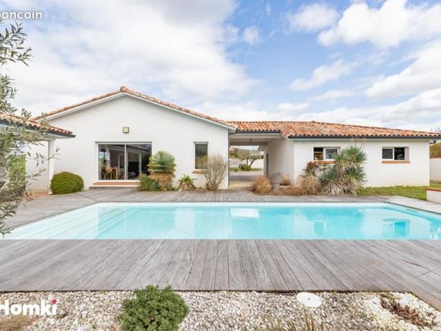 Maison 5 pièces 206 m²