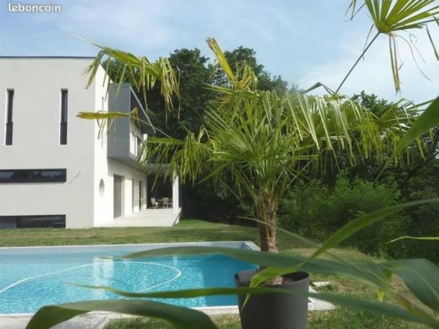 Maison 5 pièces 207 m²