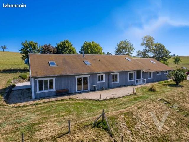 Maison 5 pièces 207 m²