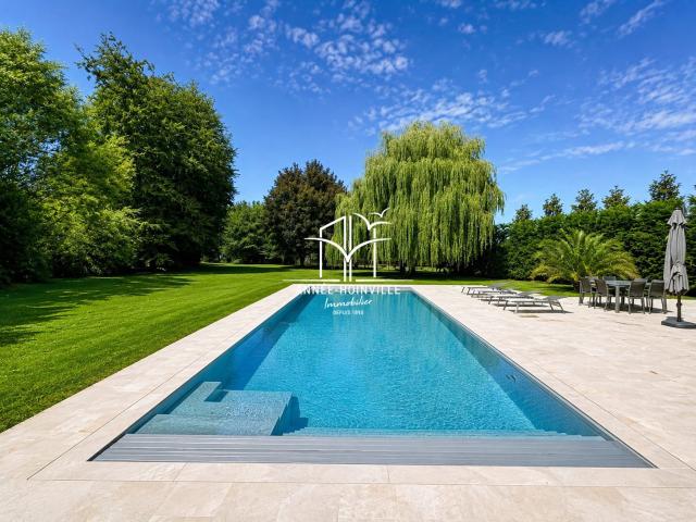 Maison 5 pièces 208 m²