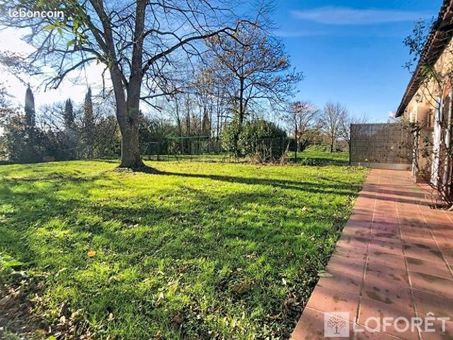 Maison 5 pièces 208 m²