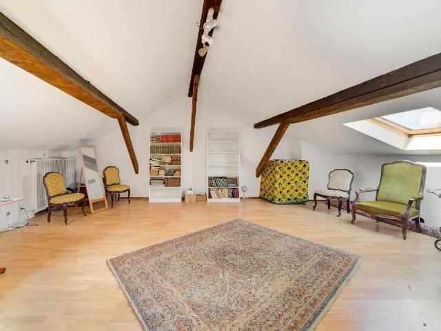 Maison 5 pièces 208 m²
