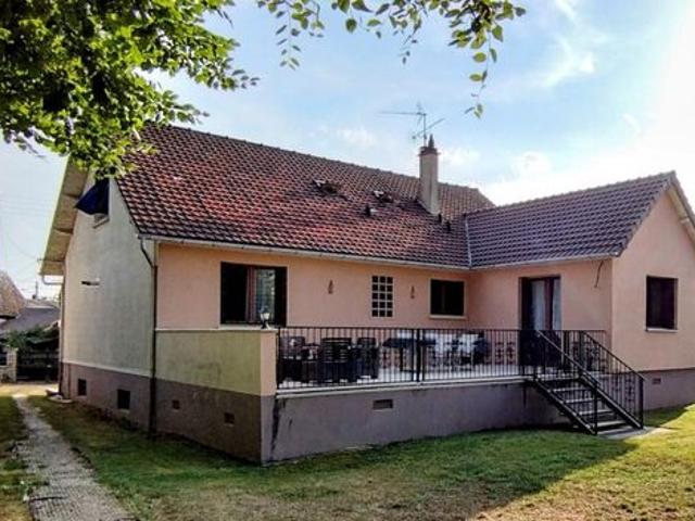 Maison 5 pièces 208 m²