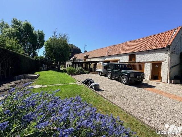 Maison 5 pièces 208 m²