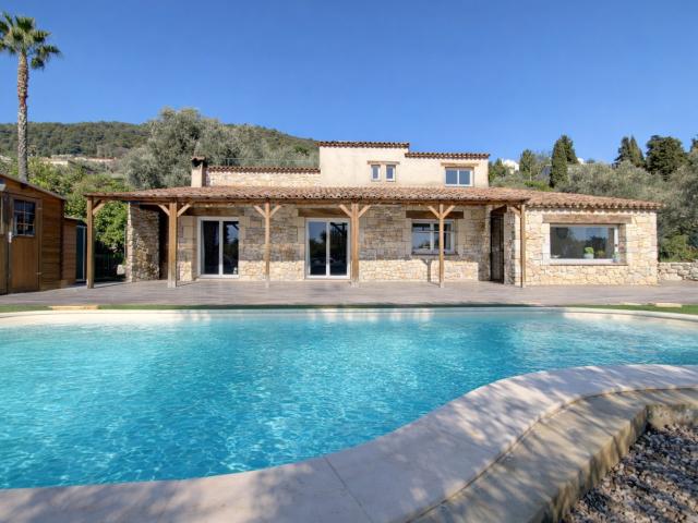 Maison 5 pièces 208 m²