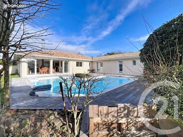 Maison 5 pièces 209 m²