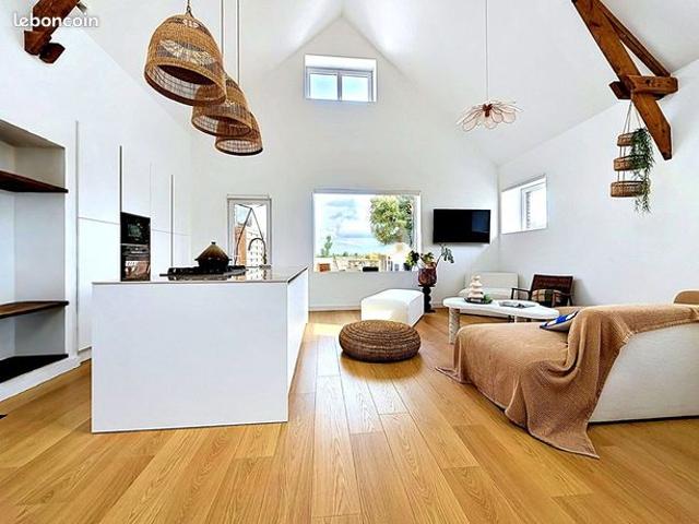Maison 5 pièces 209 m²