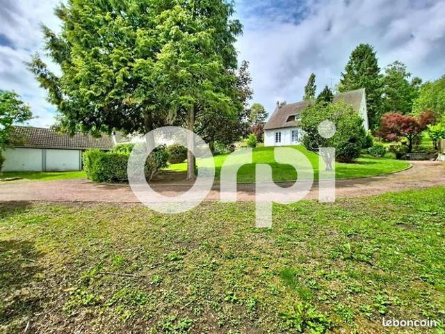 Maison 5 pièces 200 m²