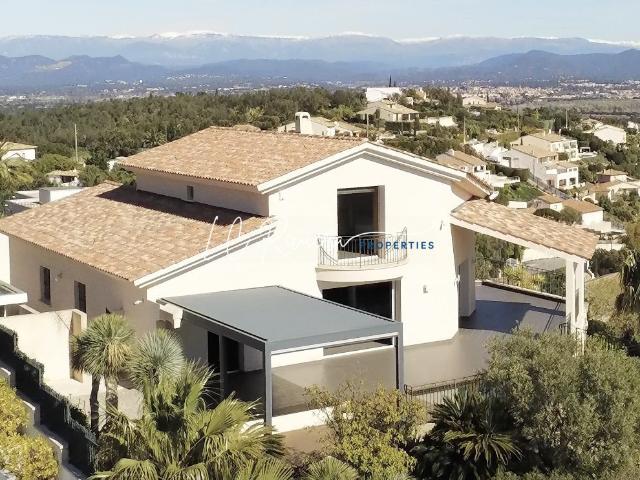 Maison 5 pièces 200 m²