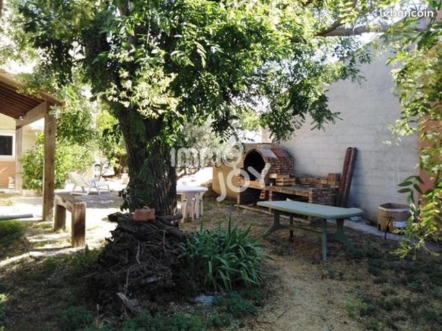 Maison 5 pièces 200 m²