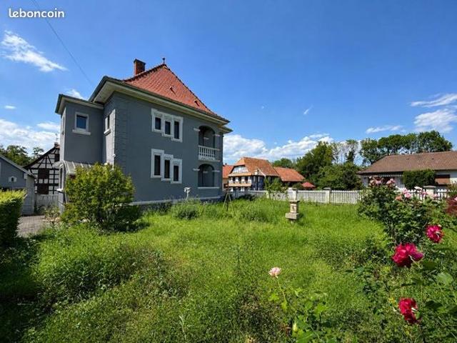 Maison 5 pièces 200 m²