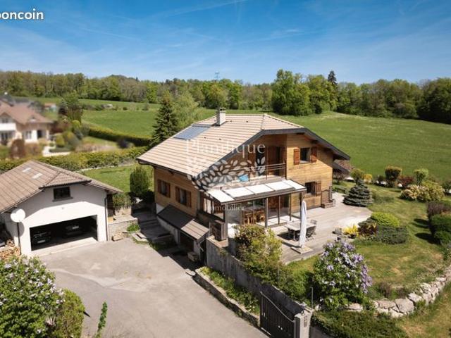 Maison 5 pièces 200 m²