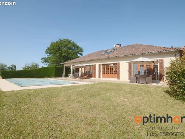 Maison 5 pièces 200 m²