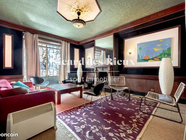 Maison 5 pièces 200 m²